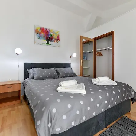 Sunset Puntamika Apartman *